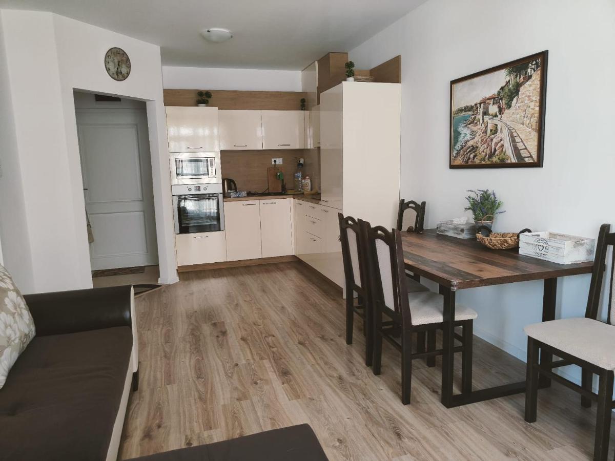 Studio Aivasovskij Park - Meters Away From Beach Pomorie Luaran gambar